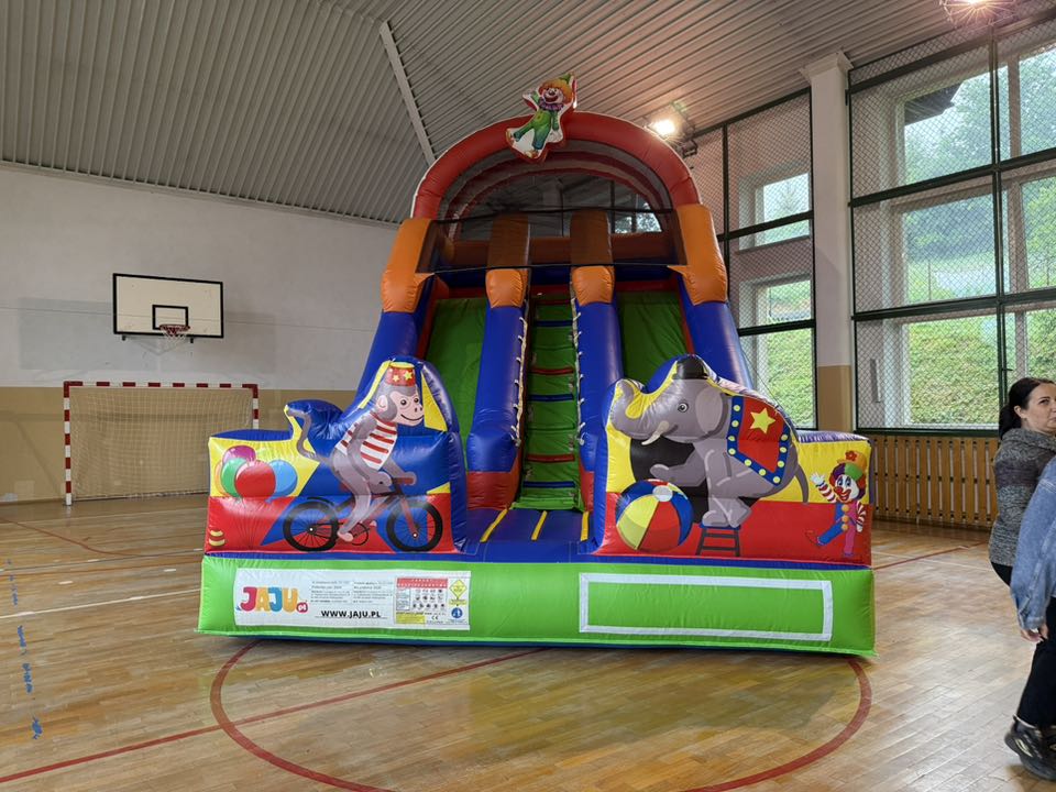 539459185 122135504396871822 6636595396954011353 N